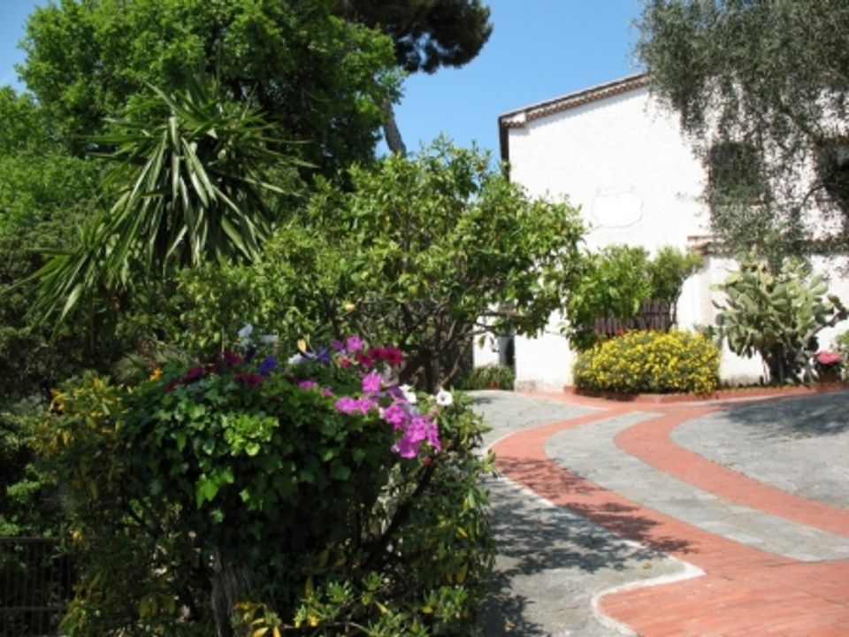 Villa i Bordighera, Imperia - foto 4