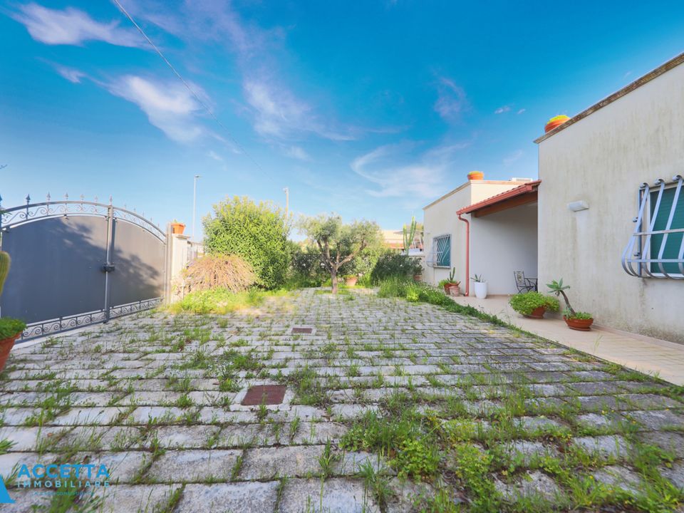 Villa in Taranto, Taranto - foto 2