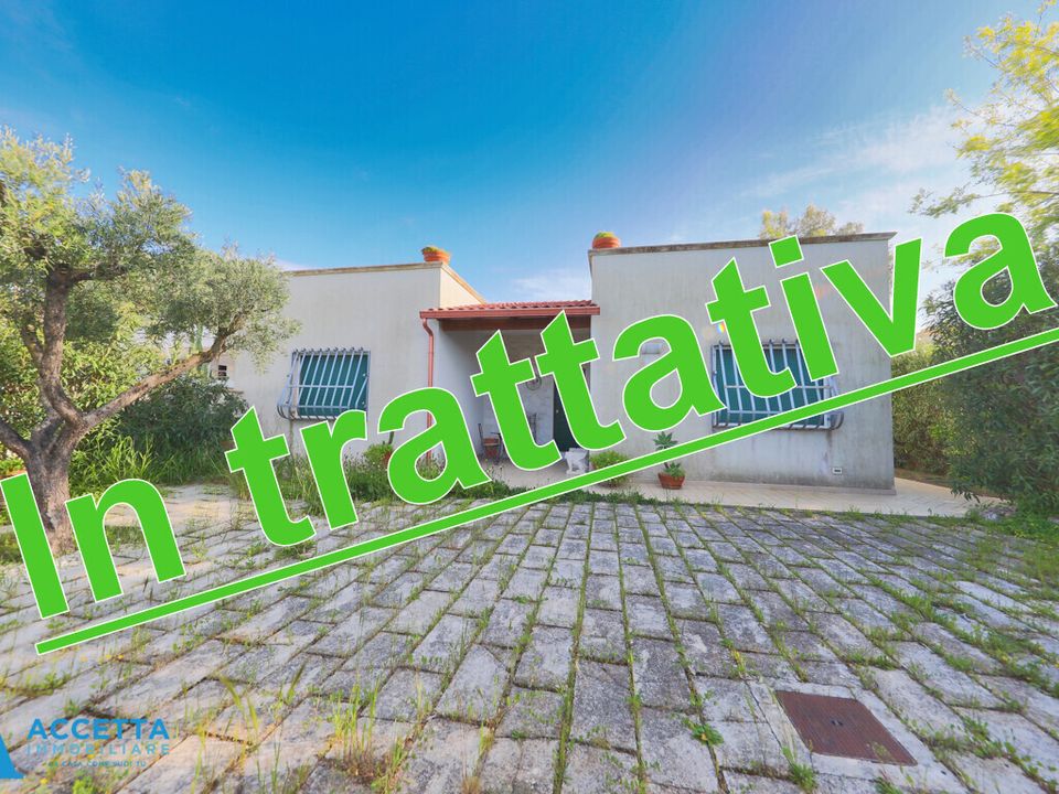 Villa em Taranto, Taranto - foto 1
