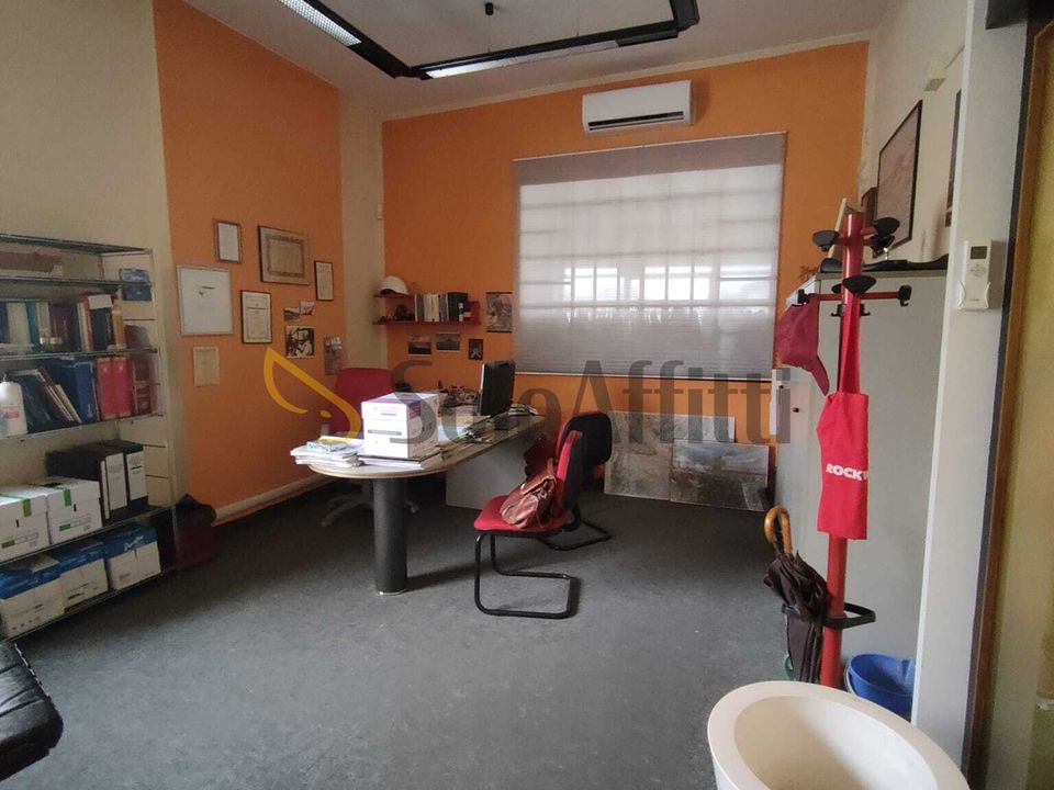 Commercial property in Sesto Fiorentino, Florence - photo 1