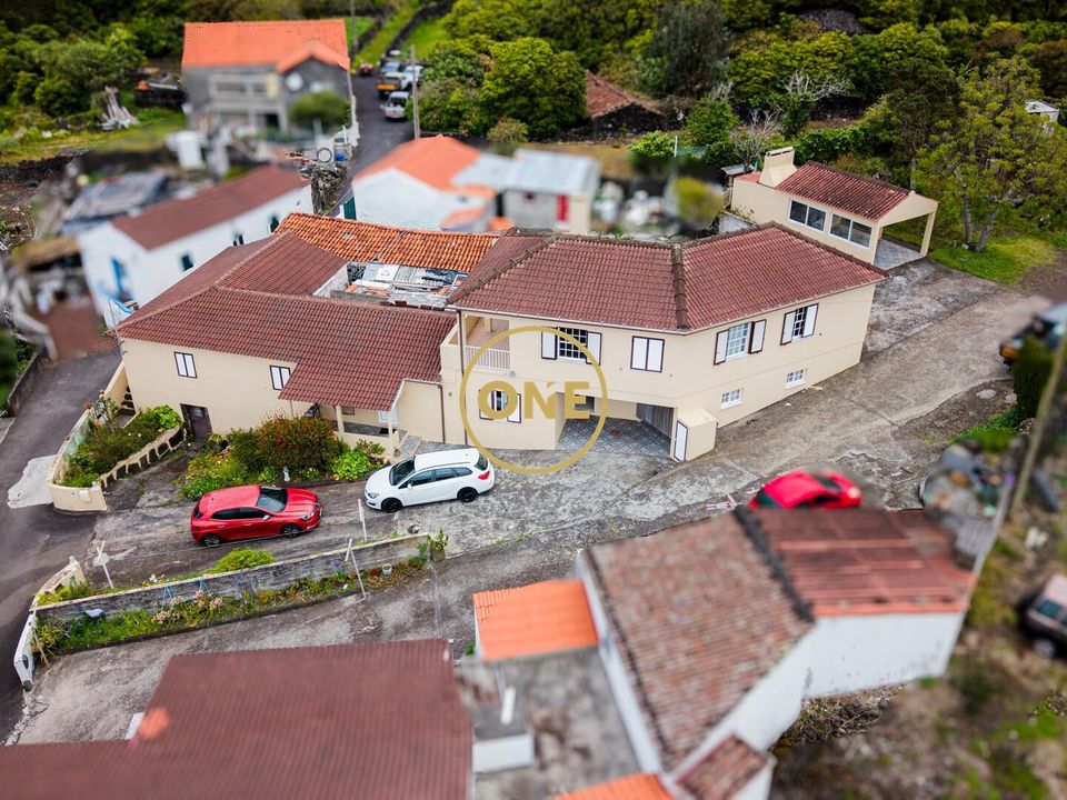 Byhus i Madalena, Pico - foto 1