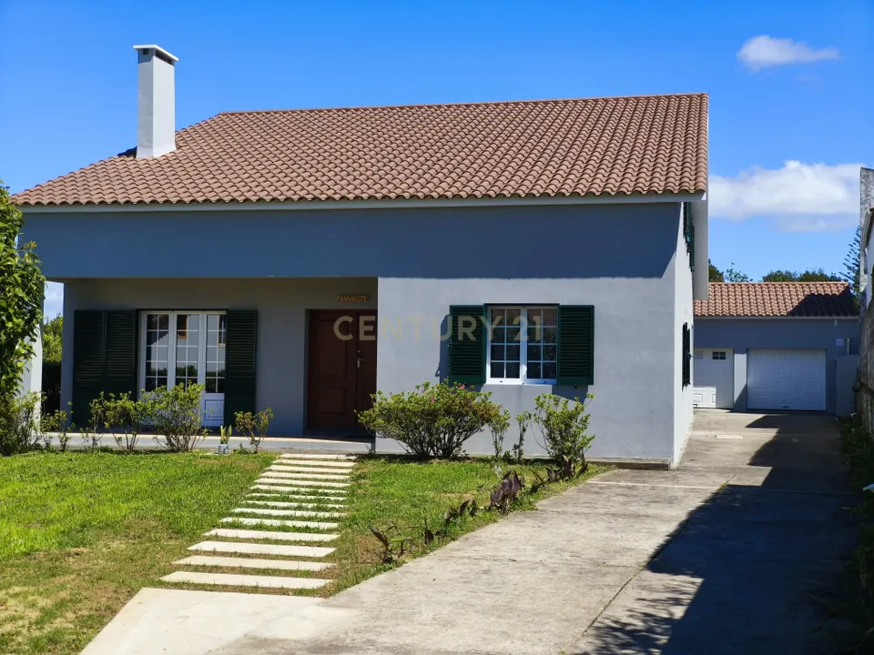 Villa i Ribeira Grande, Sao Miguel - foto 1