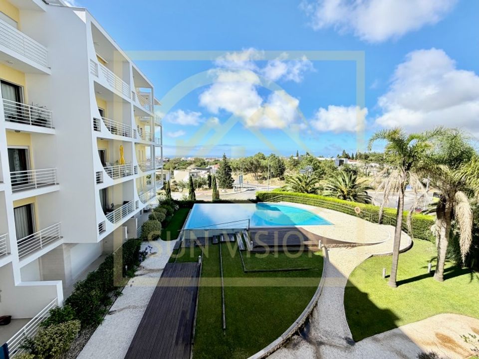 Apartment in Alcabideche, Lisbon - photo 1