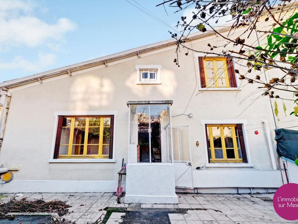 Villa i Bagnolet, Seine-Saint-Denis - foto 1