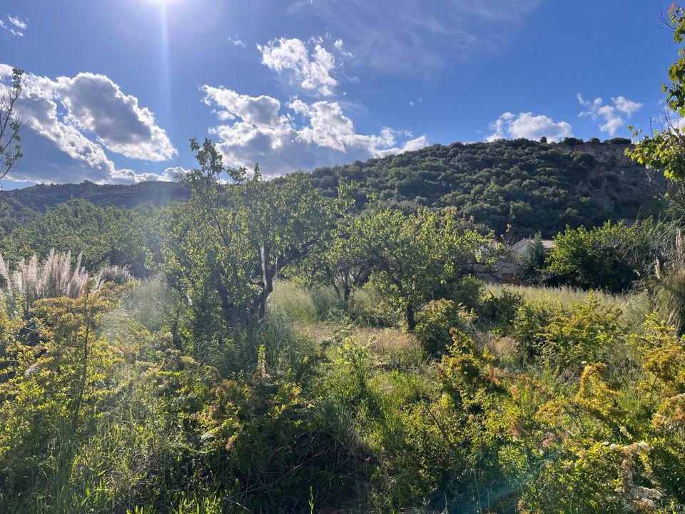 Helårsgrund i Cornas, Ardeche - foto 1