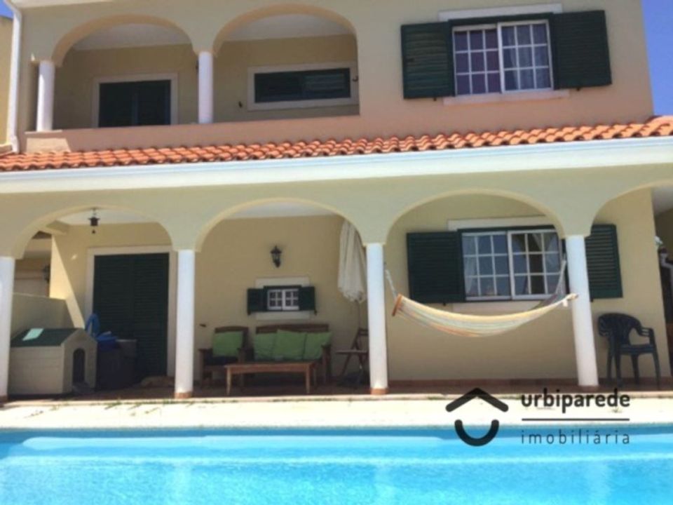 Apartment in Rio de Mouro-Estacao, Lisbon - photo 2