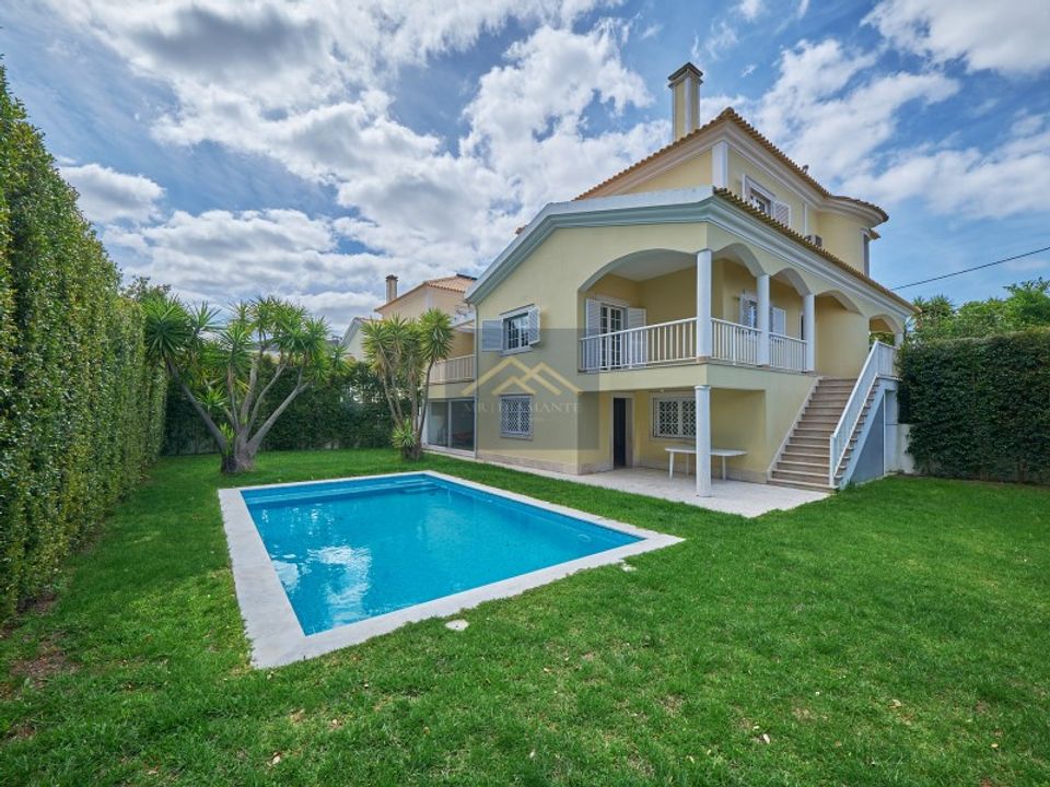 Villa em Corroios, Setubal - foto 1