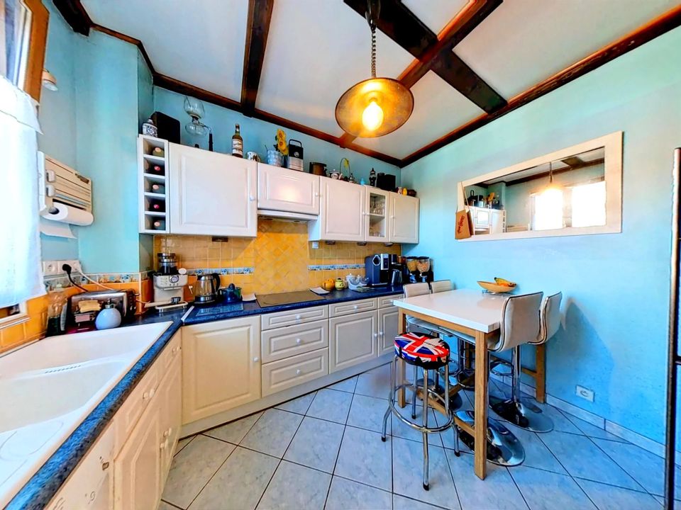 Villa in Pontault-Combault, Seine-et-Marne - foto 5