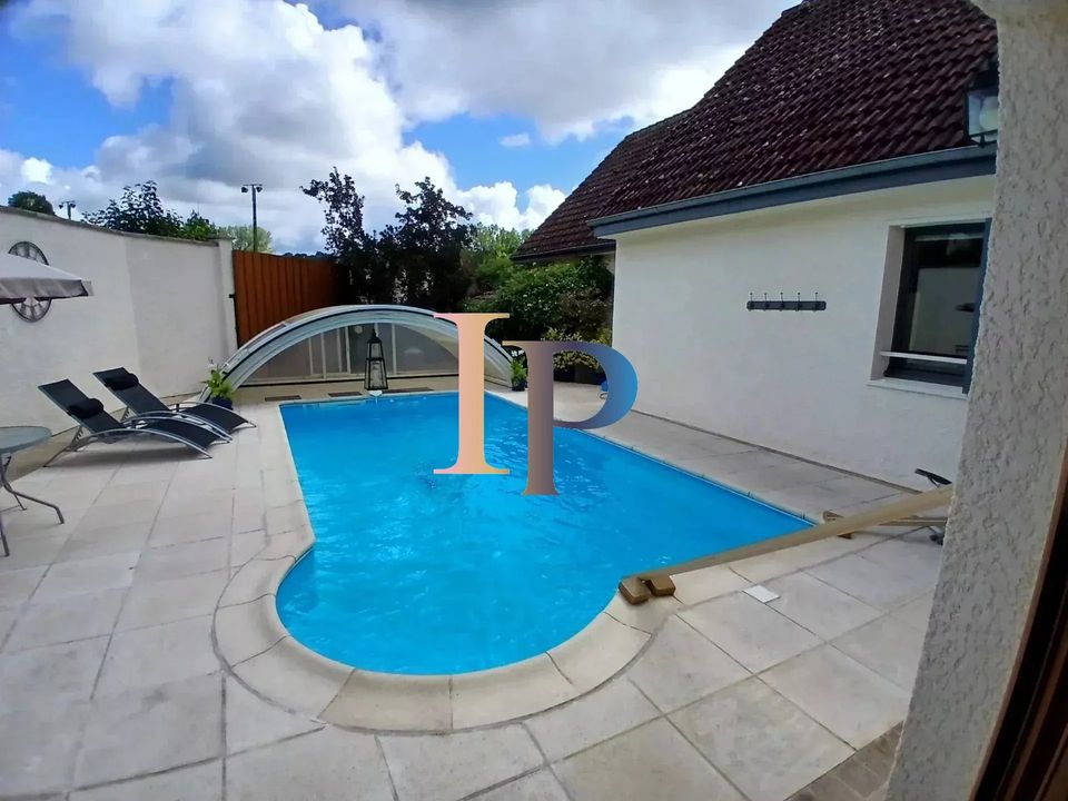 Villa i Charlieu, Loire - foto 3