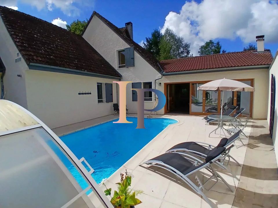 Villa i Charlieu, Loire - foto 4