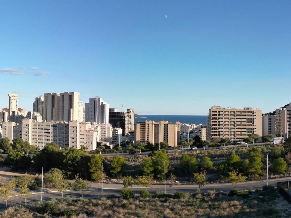 Lejlighed i Villajoyosa, Alicante - foto 4