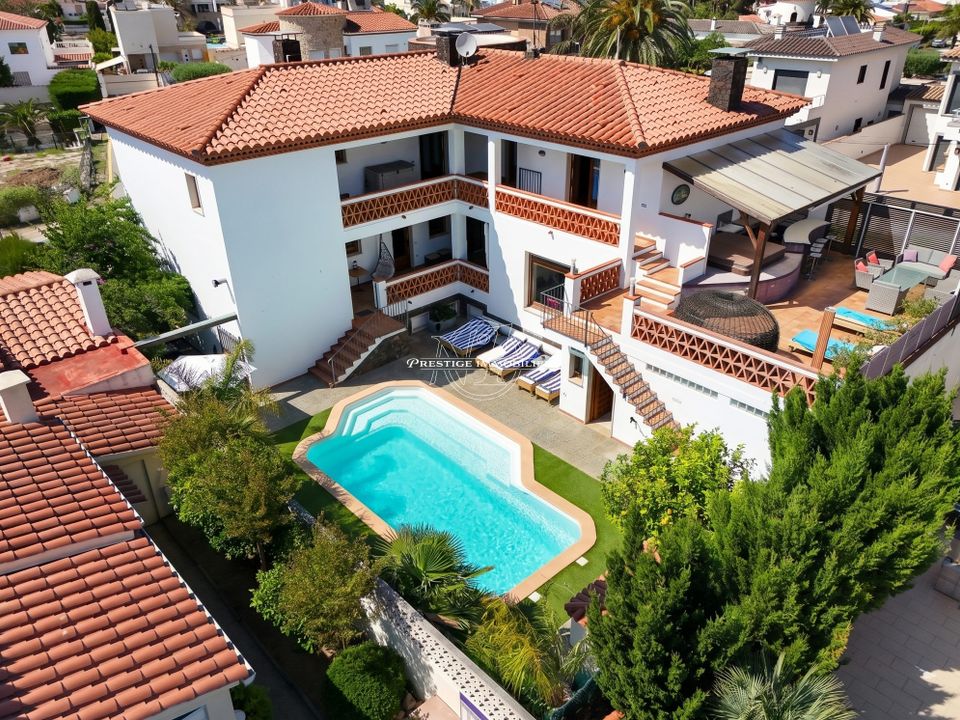 Villa i Empuriabrava, Gerona - foto 2