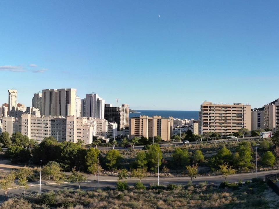 Lejlighed i Villajoyosa, Alicante - foto 4