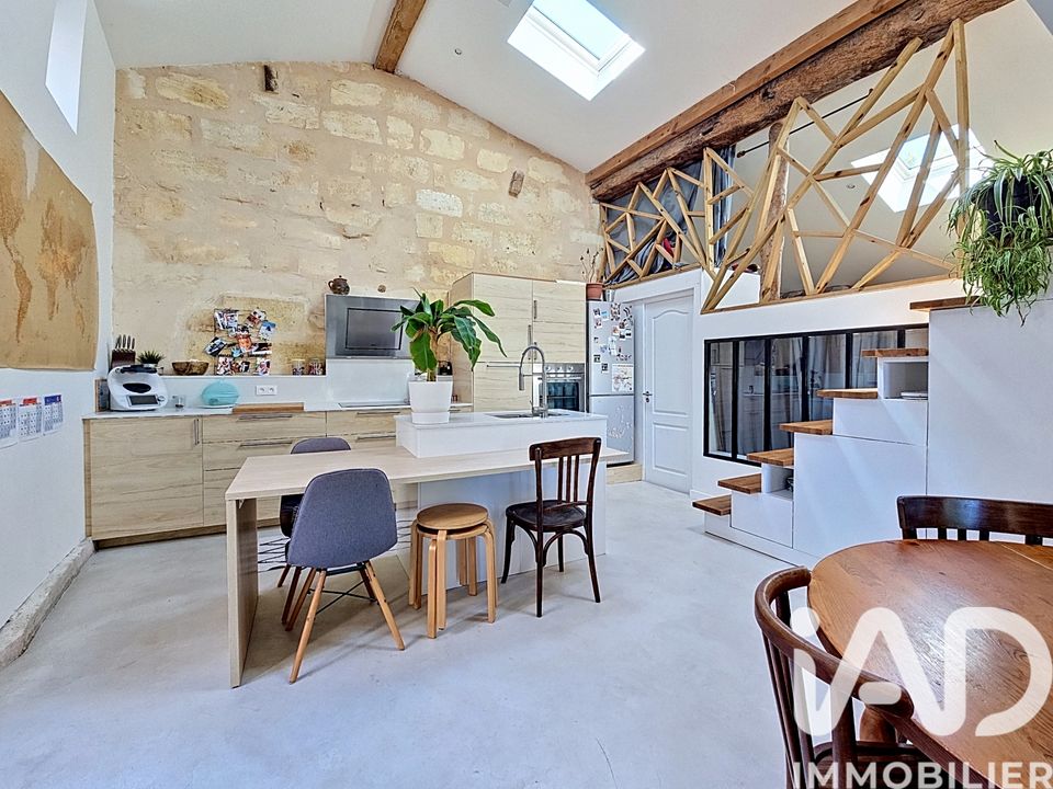 Villa i Ambarès-et-Lagrave, Gironde - foto 1