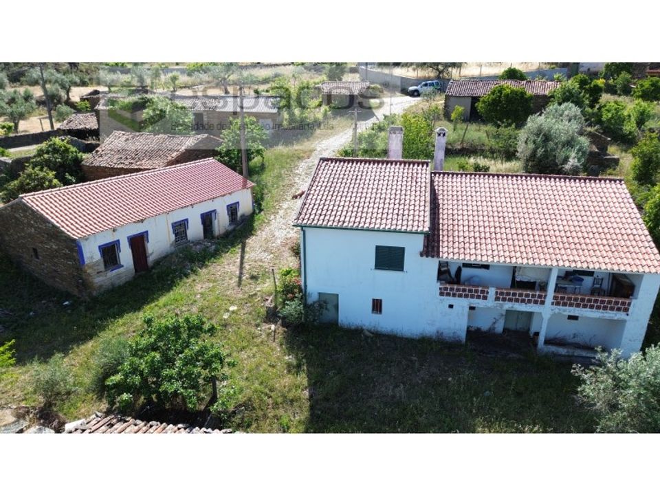 Villa i Castelo Branco, Castelo Branco - foto 1