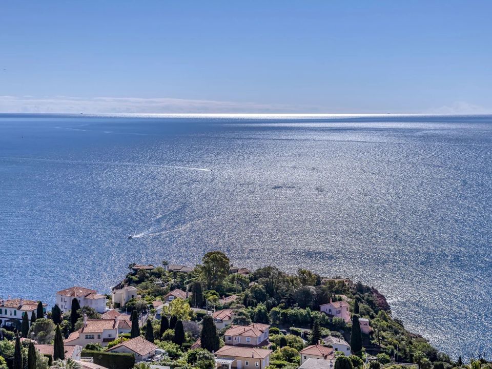 Villa a Theoule-sur-Mer, Alpes-Maritimes - foto 2