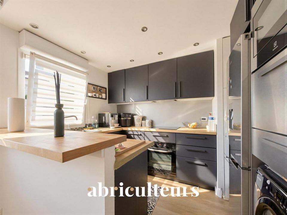 Lejlighed i La Garenne-Colombes, Hauts-de-Seine - foto 4
