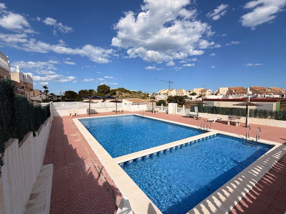 Casa adossada a Algorfa, Alicante - foto 2