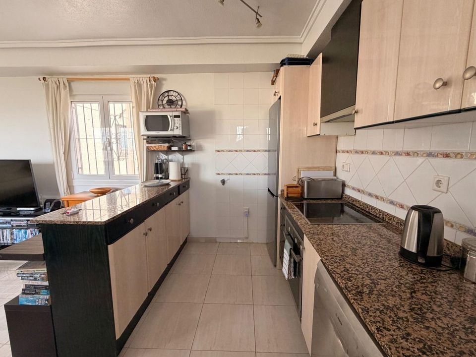 Casa adossada a Algorfa, Alicante - foto 4