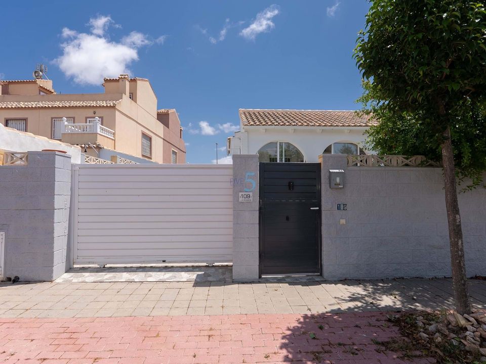 Villa i Sierra Golf, Murcia - foto 1
