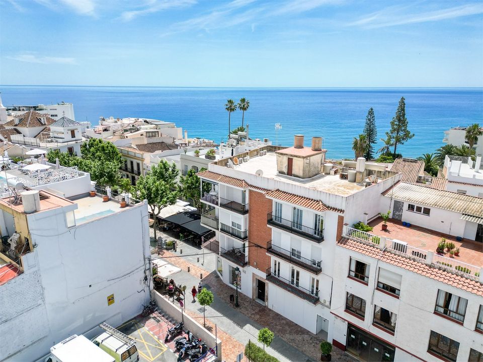 Lejlighed i Nerja, Malaga - foto 1