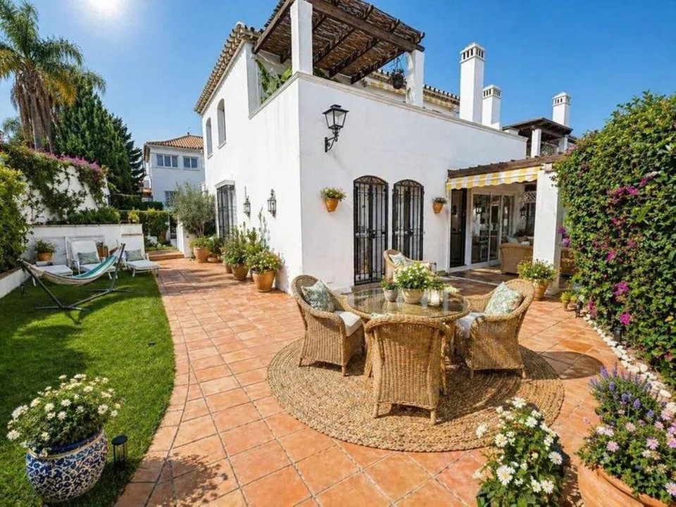 Lejlighed i Estepona, Malaga - foto 1