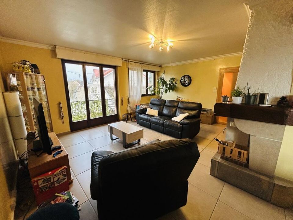 Villa i Audincourt, Doubs - foto 1