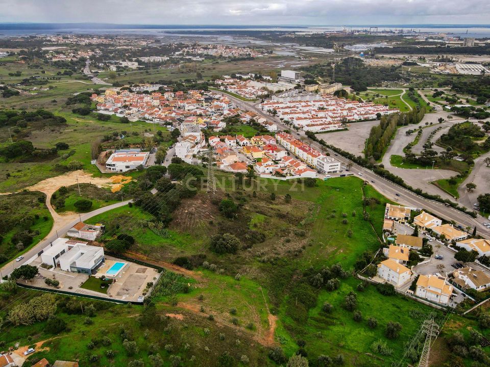 Helårsgrund i Setubal, Setubal - foto 1
