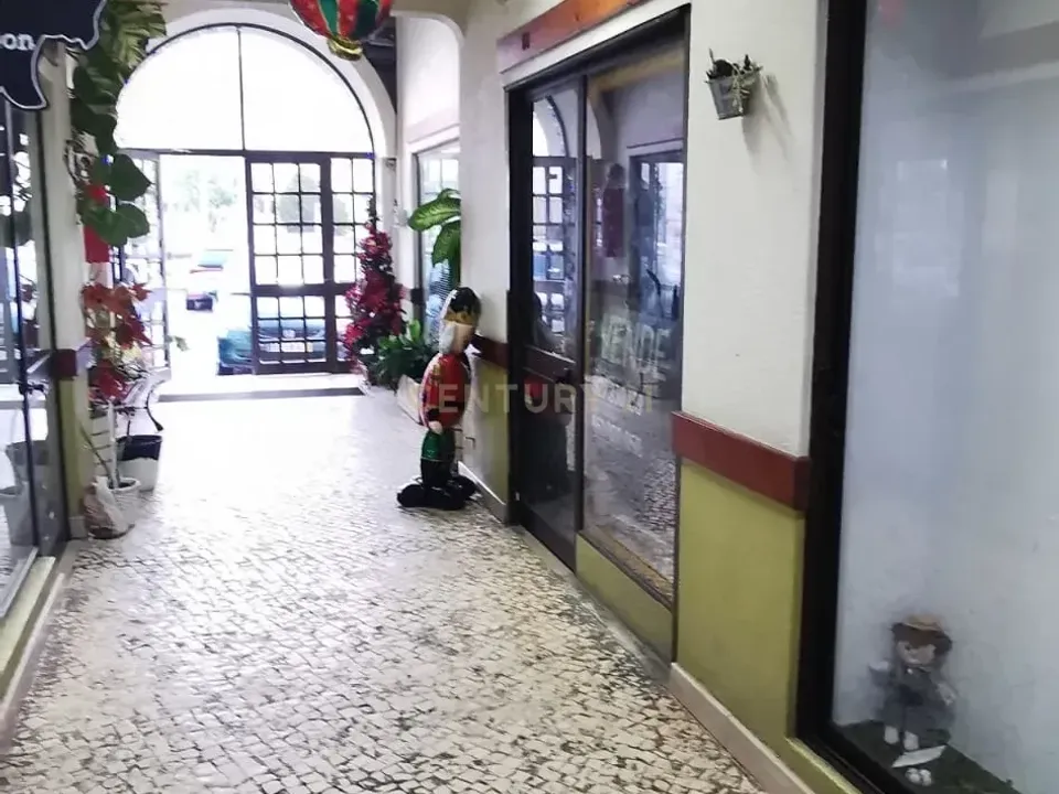 Erhvervsejendom i Setubal, Setubal - foto 1