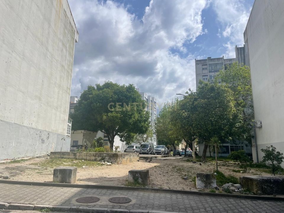Helårsgrund i Setubal, Setubal - foto 3