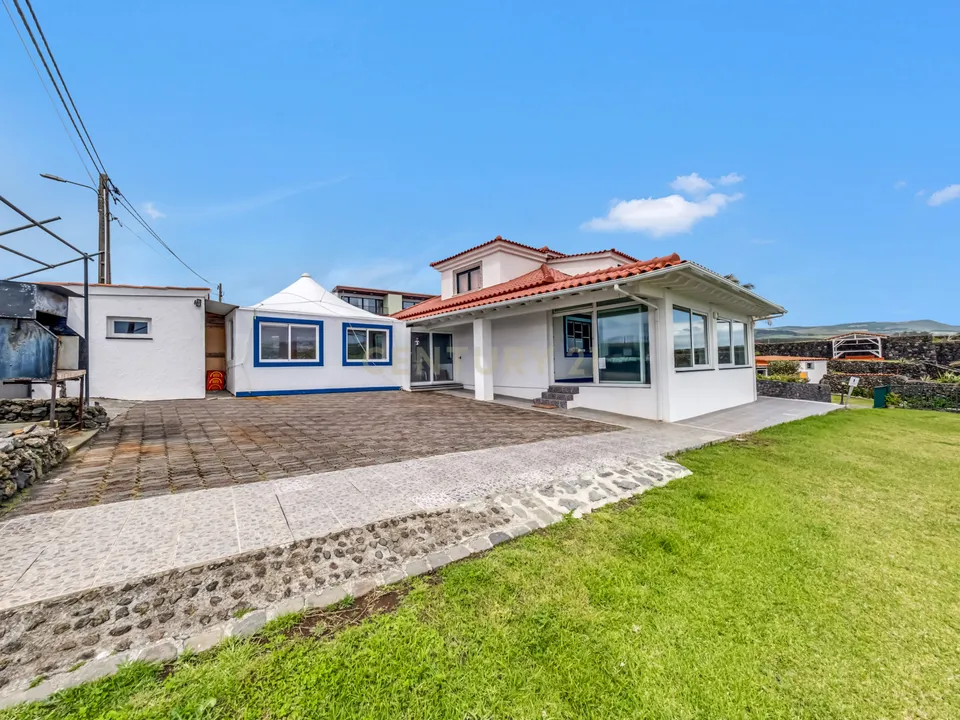 Villa i Angra do Heroismo, Terceira - foto 1