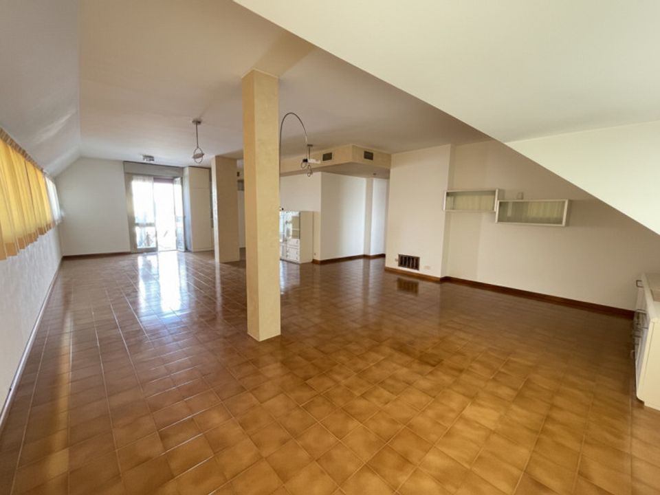 Penthouse i Suzzara, Mantua - bilde 1