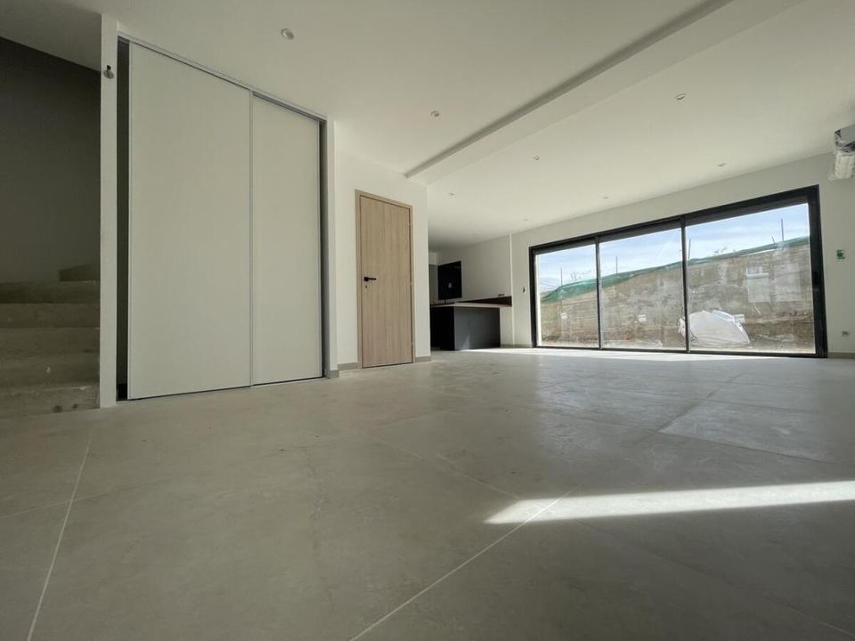 Villa i Pont-de-Chéruy, Isere - foto 1