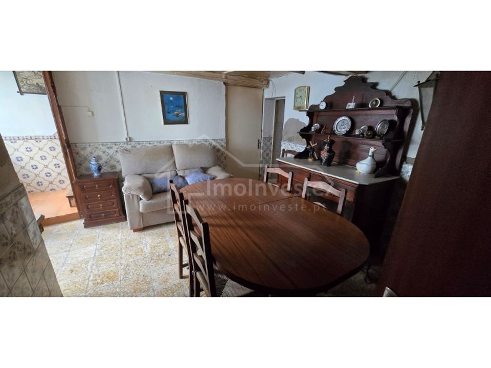 Casa adossada a Alcains, Castelo Branco - foto 2