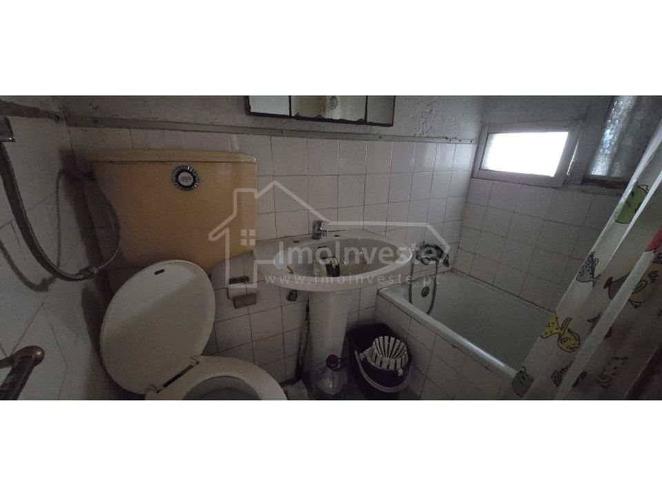 Casa adossada a Alcains, Castelo Branco - foto 4