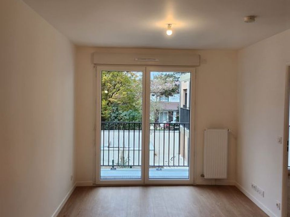 Apartment in Chennevieres-sur-Marne, Val-de-Marne - photo 2