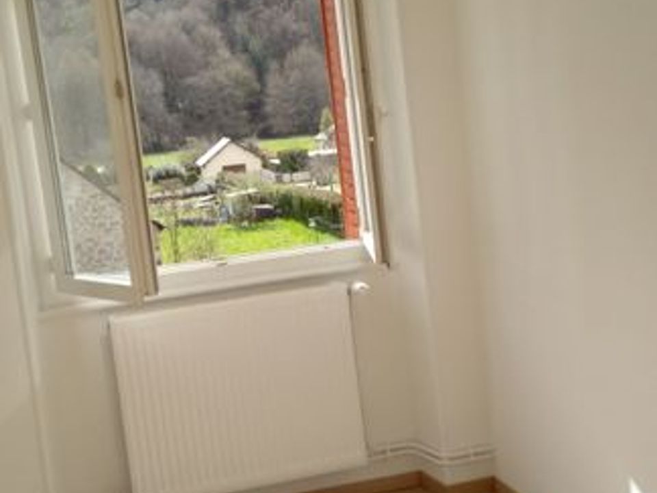Lejlighed i Champs-sur-Tarentaine-Marchal, Cantal - foto 2