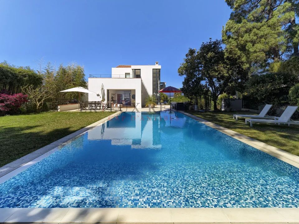 Villa i Antibes, Alpes-Maritimes - foto 1