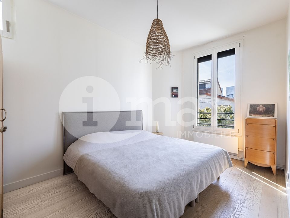 Byhus i Courbevoie, Hauts-de-Seine - foto 5