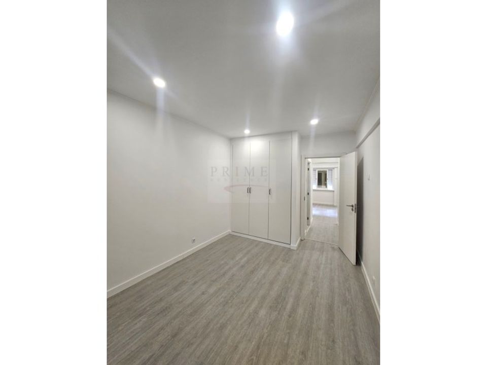 Lejlighed i Amadora, Lisbon - foto 4