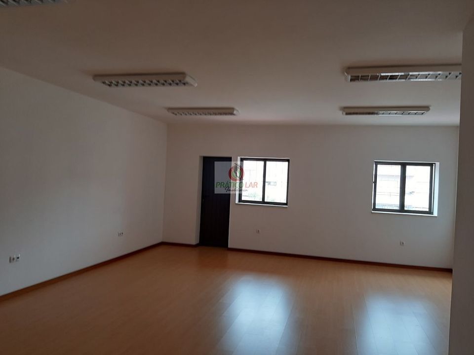 Erhvervsejendom i Oliveira do Bairro, Aveiro - foto 2