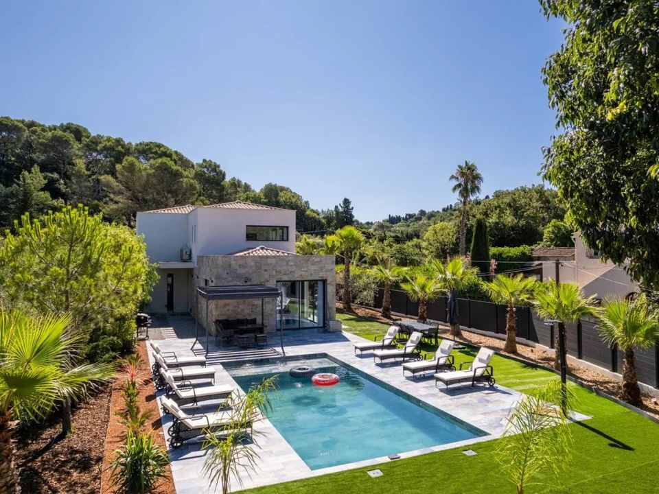 Villa i Mougins, Alpes-Maritimes - foto 1