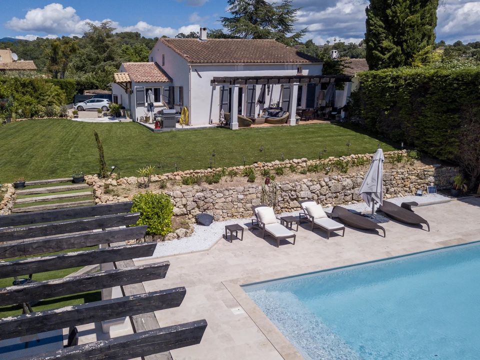 Villa i Valbonne, Alpes-Maritimes - foto 1