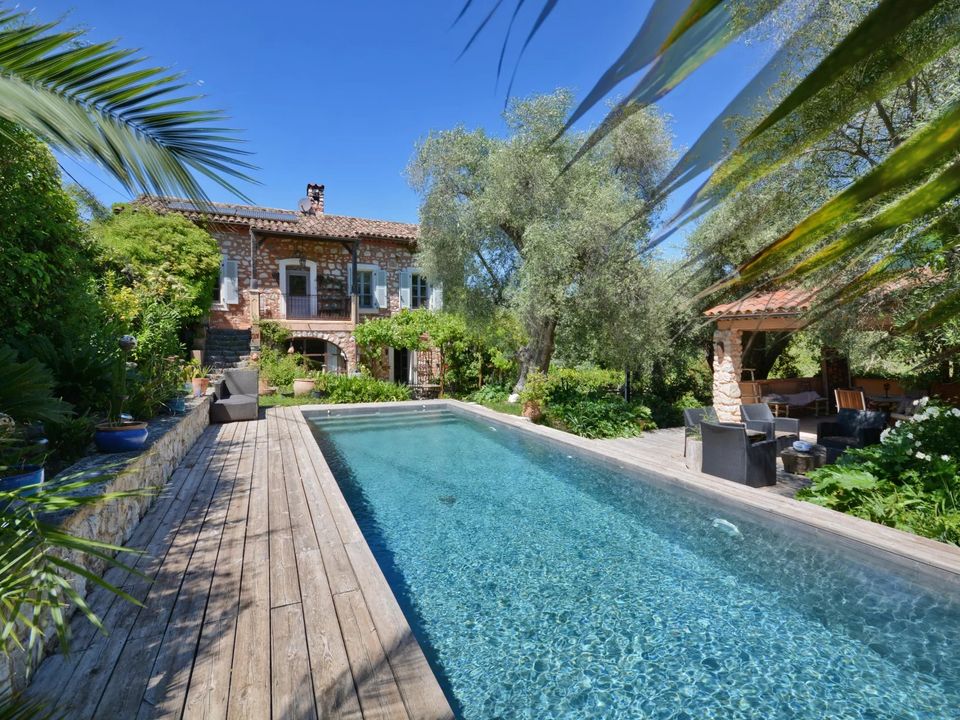 Villa i Roquefort-les-Pins, Alpes-Maritimes - foto 2