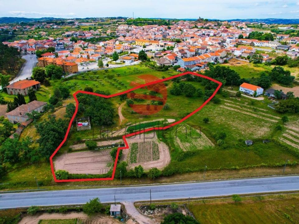 Helårsgrund i Meda, Guarda - foto 1