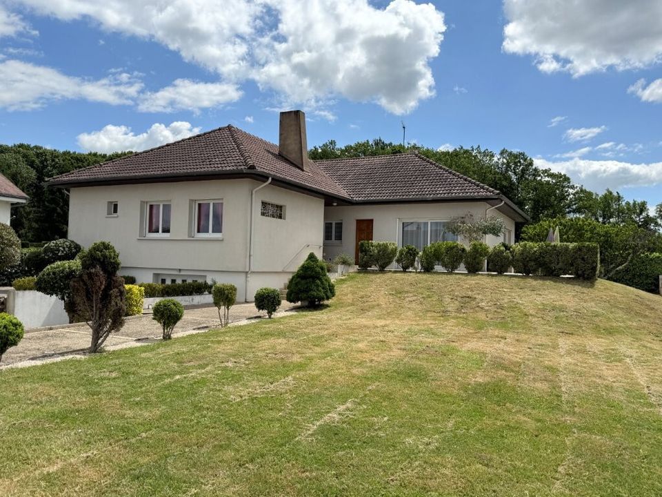 Villa i Pierre-de-Bresse, Saone-et-Loire - foto 1