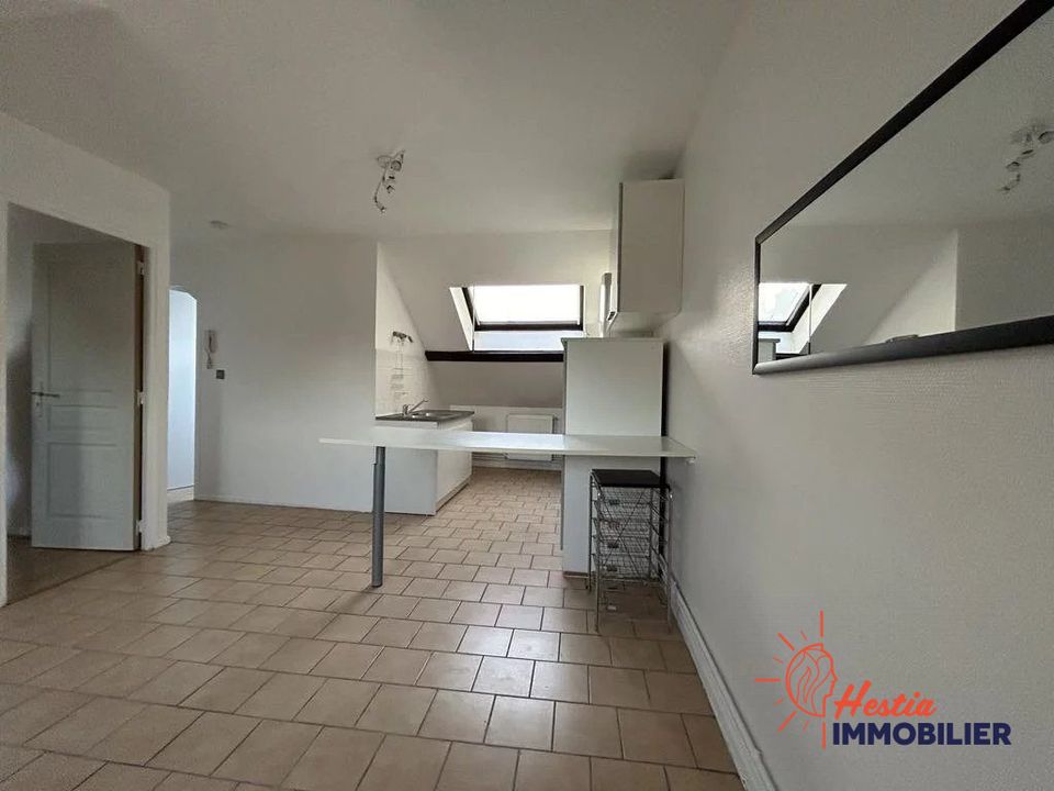Lejlighed i Charleville-Mézières, Ardennes - foto 3