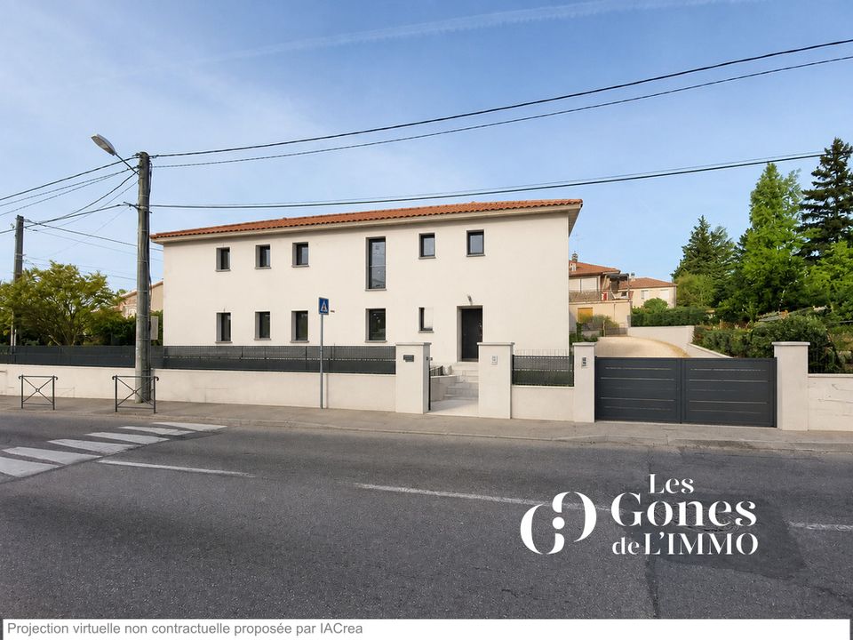 Villa i Saint-Genis-Laval, Rhone - bilde 1