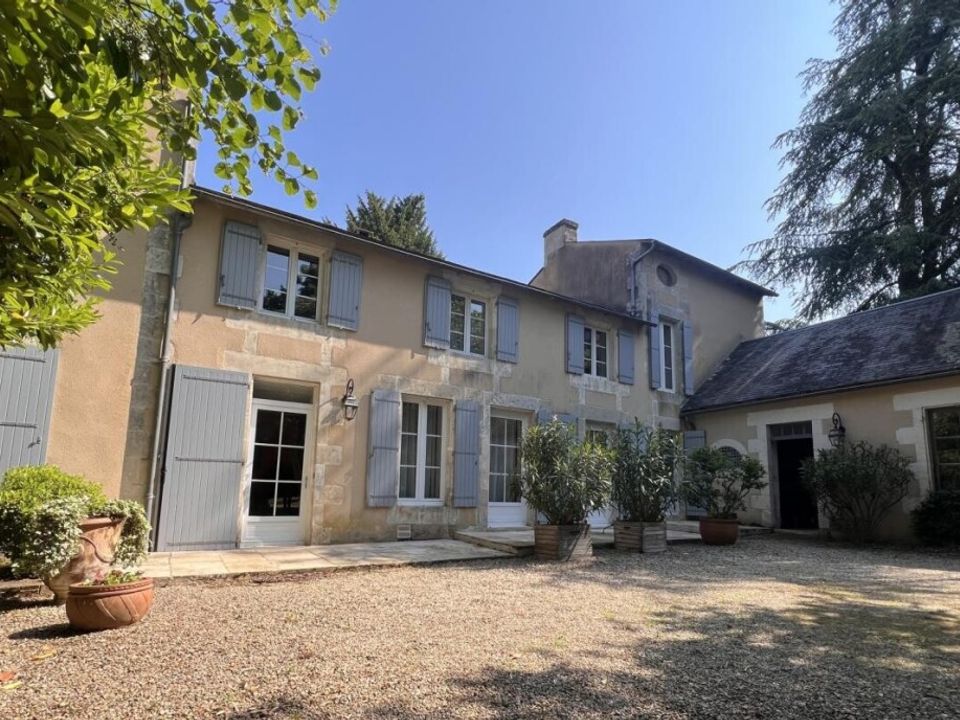 Villa en Poitiers, Vienne - foto 1