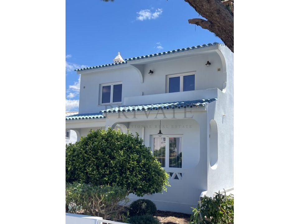 Villa i Montenegro, Faro - foto 1